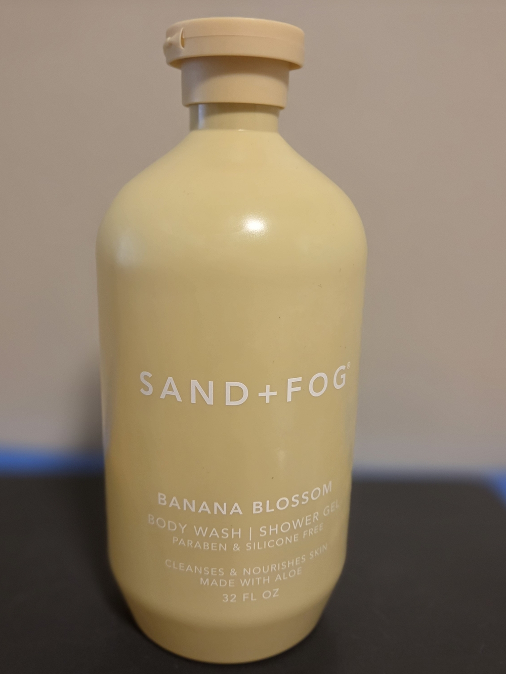 Sand +Fog Banana Blossom Body Wash - Cream